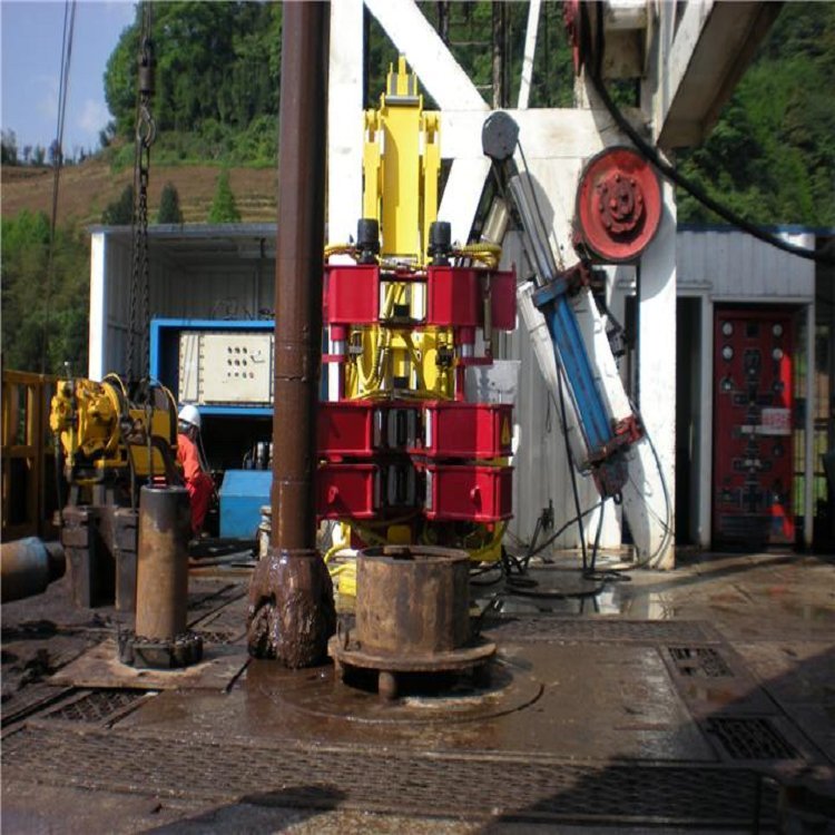 铁钻工 以低故障率与高可靠性引领石油井口工具新标杆